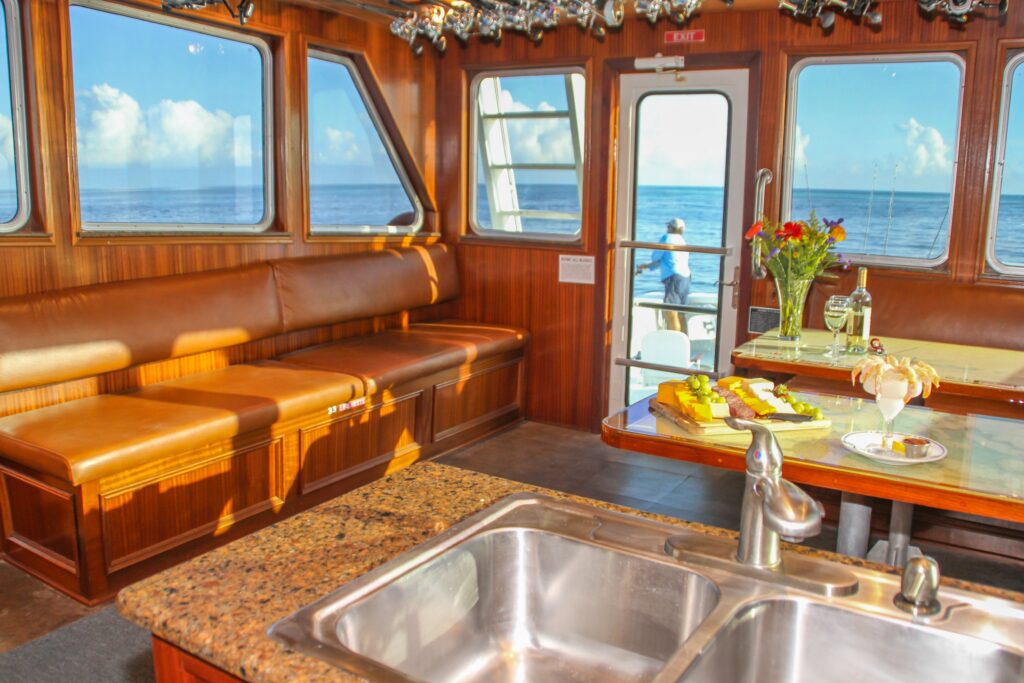 Key West Private Luxury Pro Fishing Yacht Charter Image 6